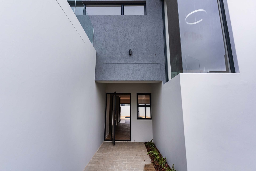4 Bedroom Property for Sale in Sandown Western Cape